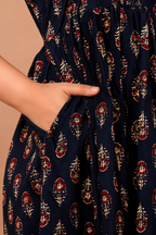 Aveniwear Women Maternity Floral Printed Pure Rayon Feeding Kurti Dress